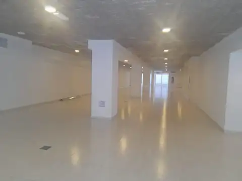 Local en Alquiler en Caballito, USD 14.000