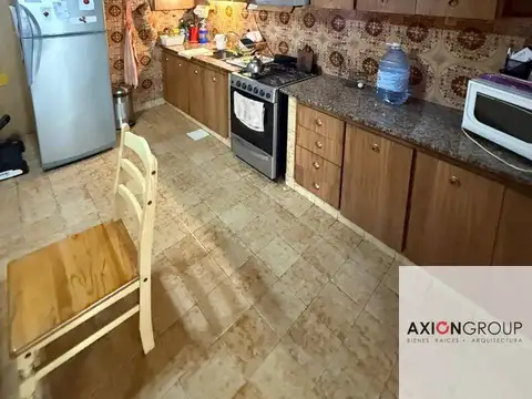 Casa 6 ambientes con 3 baños