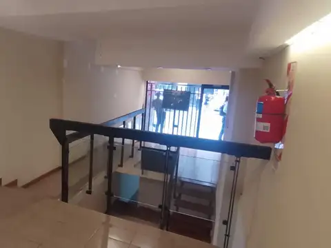 Local en Venta 40 años