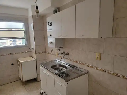 3 Ambientes Lateral luminoso  Apto Crédito Bancario 