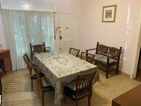 Casa en Venta en Adrogue, USD 150.000