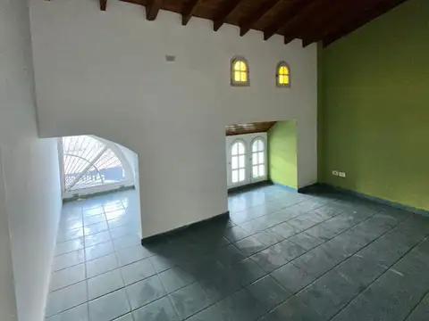 Soberania Nacional 3100, Piso 2