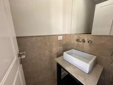 Departamento en Alquiler con 1 cocheras