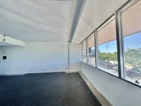 Oficina en Alquiler 8 años