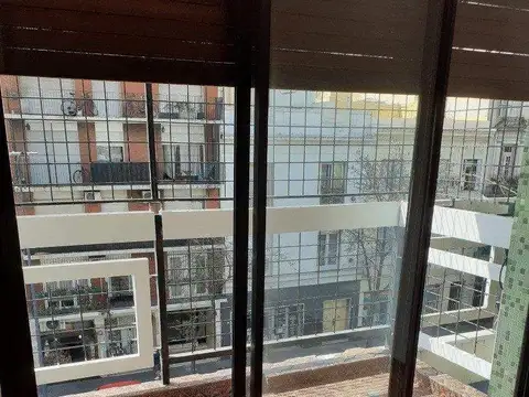 AV INDEPENDENCIA 1738 100