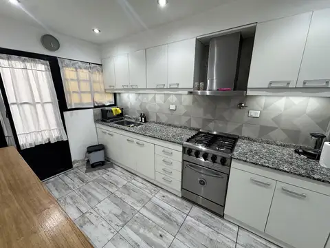 Depto Tipo Casa en Venta en Villa Bosch, USD 141.000