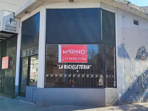 Local en esquina 130m² en planta. Excelente Ubicacion. Saenz Peña. Buenos Aires