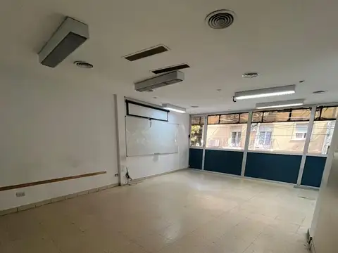 Oficina en Venta en Balvanera, $ 350.000