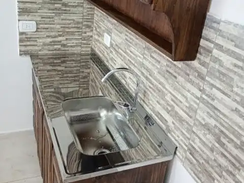 Departamento en Alquiler en Moron, $ 550.000