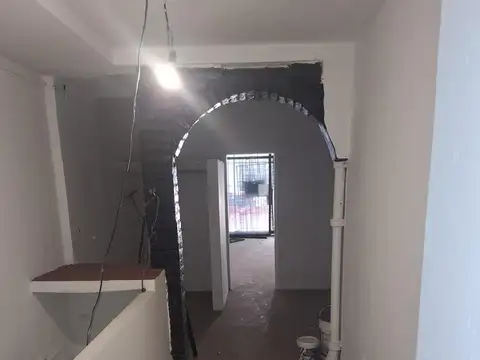 Local en Venta en Balvanera, USD 99.000