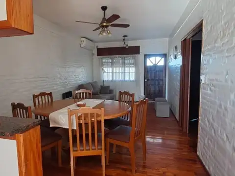 Depto Tipo Casa en Venta de 3 ambientes