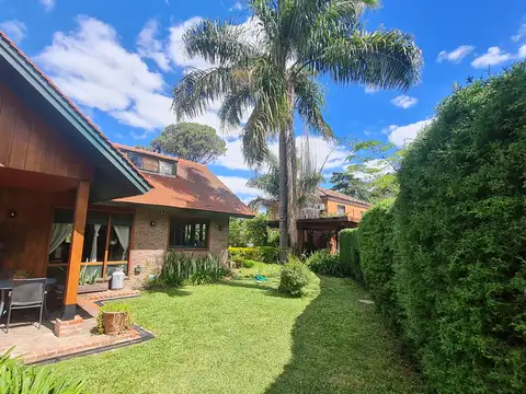 Casa en Venta de 5 dormitorios