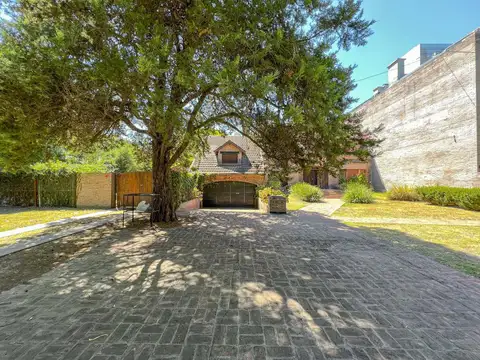 Gran terreno frente al Rosario Golf