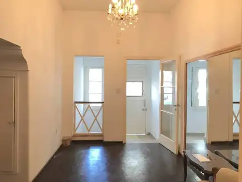 Casa en Alquiler al Oeste