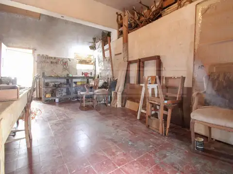 Galpon en Venta 11  mts Fondo