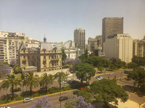 Oficina en Alquiler en Barrio Norte, USD 4.500