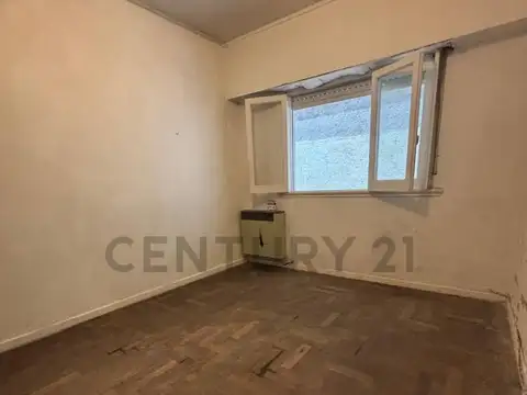 Casa 2 ambientes con 1 baño