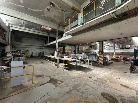 Galpon en Alquiler 26  mts Fondo