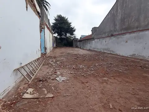 Terreno en Venta 9  mts Frente