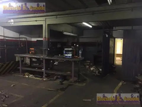 Galpon - Lomas Del Mirador