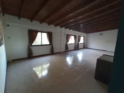 Casa en Alquiler en San Fernando Vias  /  Panamericana, $ 900.000