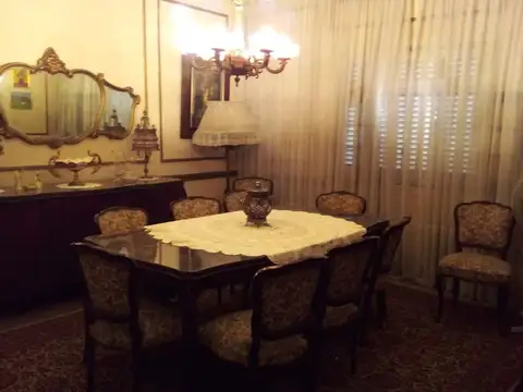 Casa en Venta en Villa del Parque, USD 370.000