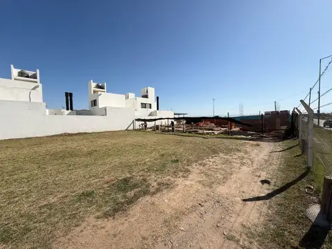 Terreno en Venta en Countries y Barrios Cerrados en Cordoba Capital, USD 35.999