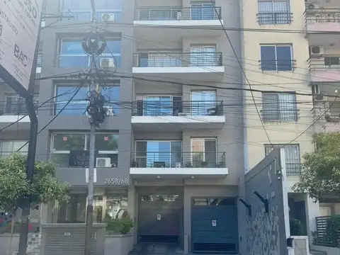 Cochera cubierta para camioneta o SW4