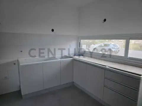 Casa en Venta en Kilometro 11, USD 170.000