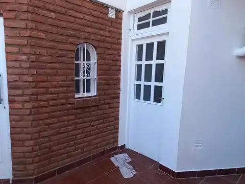 Libertad al 1700, San Miguel