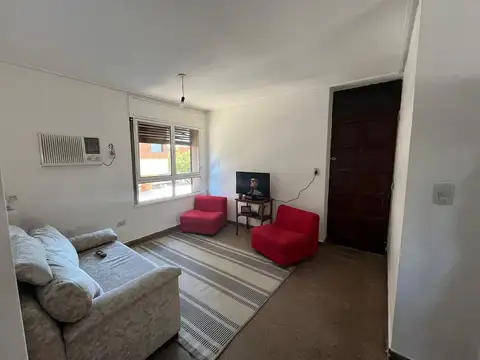 Departamento en Venta en Barrio Sur, USD 65.000