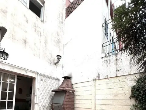 Casa en Venta en Liniers, USD 178.000