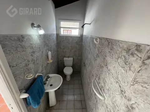 Depto Tipo Casa 4 ambientes con 2 baños