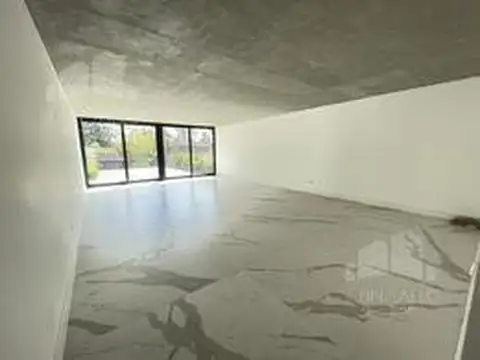 ALQUILER OFICINA MARTIN FIERRO THAYS