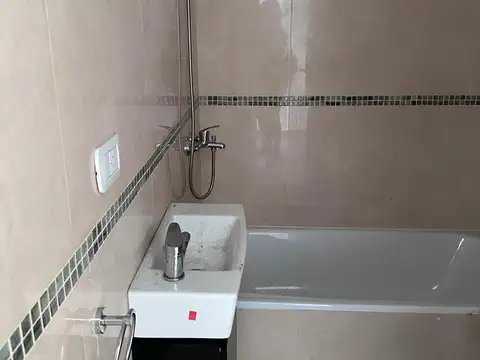 Departamento en Alquiler en Caballito, $ 450.000