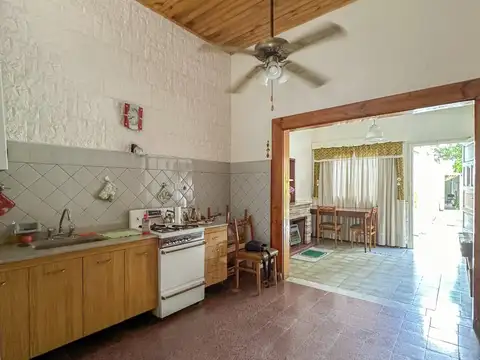 Casa en Venta en Avellaneda, USD 100.000