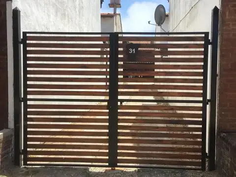 Depto Tipo Casa en Venta de 3 ambientes