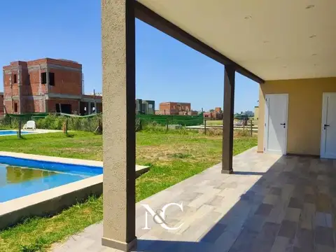 Casa en Venta en Countries y Barrios Cerrados en San Vicente, USD 180.000