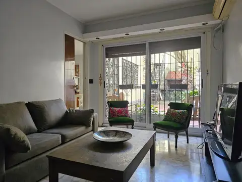 VENTA CASA 7 AMB COCHERA MONSERRAT PATIO TERRAZA