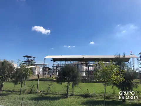 Av Central Argentina y calle 24