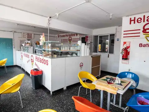 Zona Sudeste. Avenida José de Artigas 900