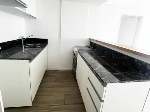 AV. INDEPENDENCIA 2700, Piso 13