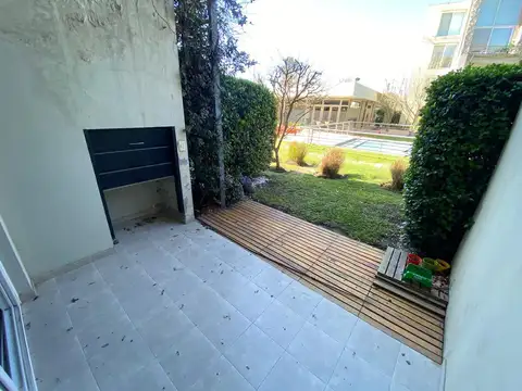 Departamento en Alquiler con 1 cocheras