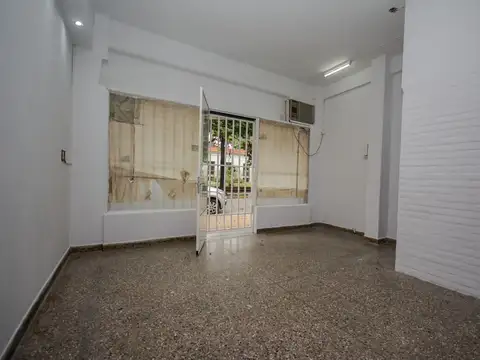 VENTA DE LOCAL EN MARTIN CORONADO