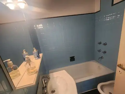 Departamento  en Venta en Flores, Capital FLORES: Venta Departamento 2 ambientes con balcón super luminoso! , Buenos Aires