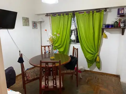 Depto Tipo Casa en Venta con 1 cocheras