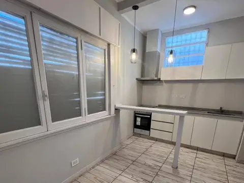 PH de 2 ambientes sobre Flores de Estrada al 5100