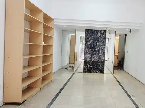 Local en Venta en Retiro, USD 145.000