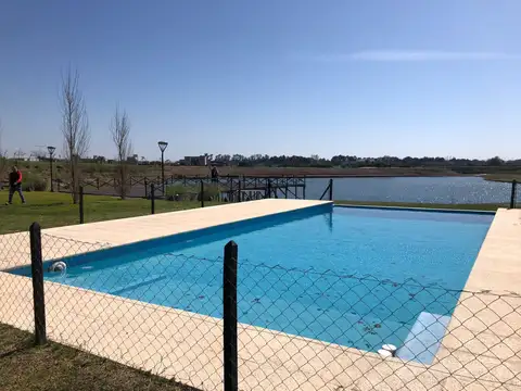 Autopista del Oeste 100