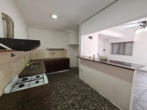 Depto Tipo Casa en Alquiler de 3 ambientes